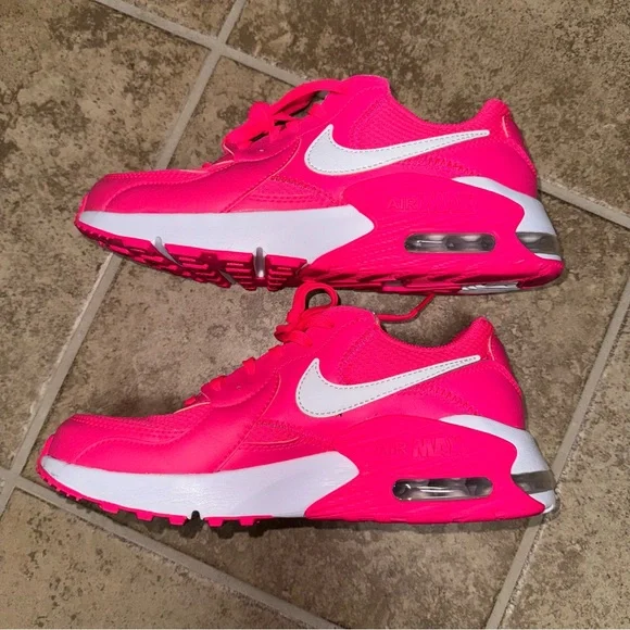 Nike-Air Max Excee Sneaker - Women's - Picture 2 of 13